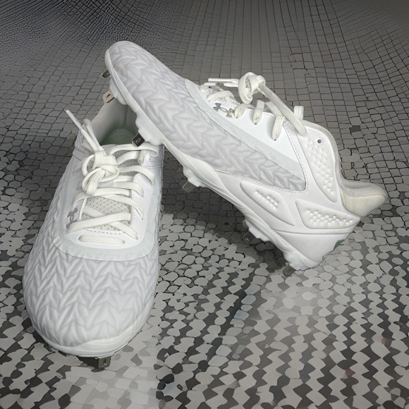 Under Armour Other - Under Armour Men 7 Women 8.5 Baseball/soft Cleats Shoes White UA Yard MT TPU 3.0